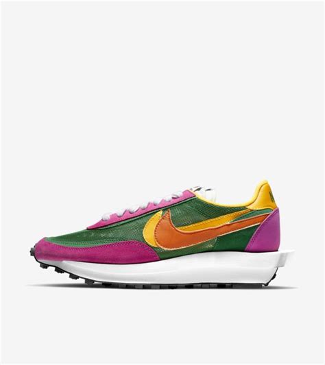 sacai x Nike LDWaffle 'Pine Green' Release Date. Nike SNKRS